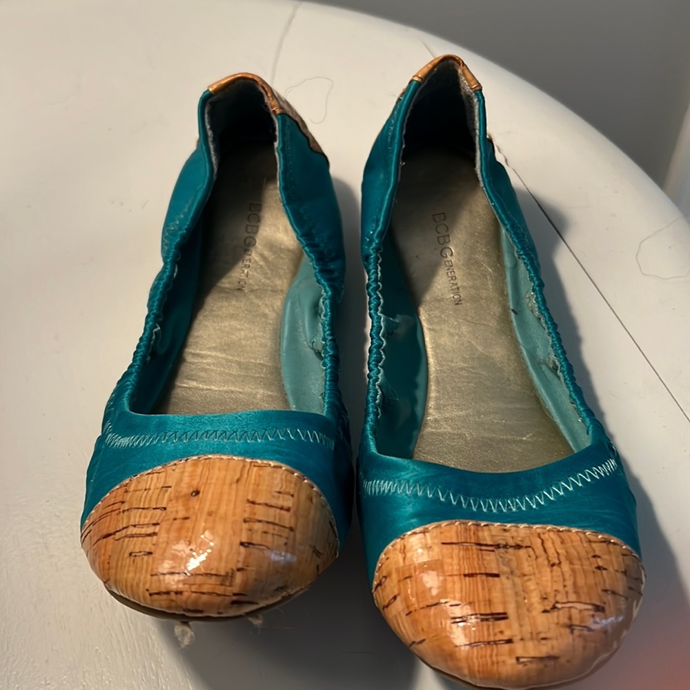BCBG flats